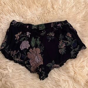 Chan Luu black floral short shorts